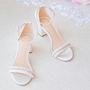 KATE WHITCOMB
PEARL WEDDING SHOES LOW HEEL
SKYLER IVORY
